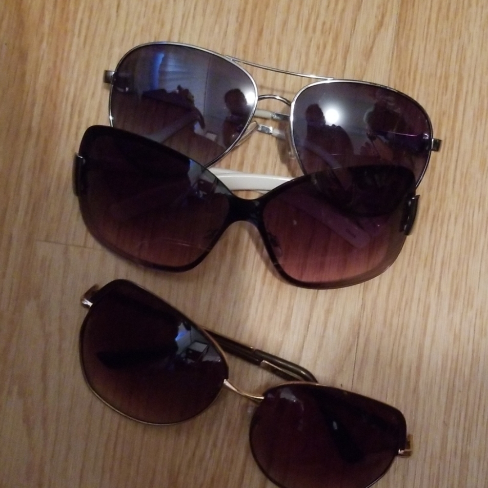 Bundle of 3 Sunglasses